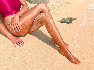 918 Gold Spandex Pantyhose and Link Swimsuit on the Beach