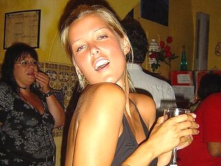 Cutie with good bottom Sophie Moone stimulates her natural tits