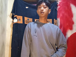 Solo play honest expression without censorship #Asia #indonesia #solo