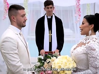Cheating Bride Fucks The Priest On Her Wedding Day M4r14n4 M4rt1x Mariana Martix