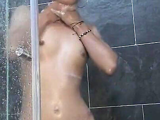 I Have Fun in the Shower While I Masturbate