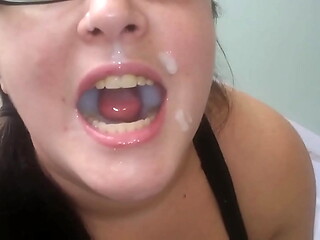Scarlett'_s Mouth is a petri dish for semen