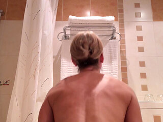 Part 4 Take a Shower with Elen Million