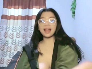 Indo Girl Big Masturbating