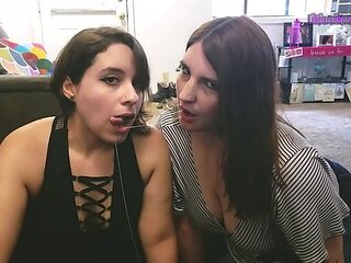 Husband Catches Wife Cheating - Paige Steele Sucks His Huge Cock as Apology!