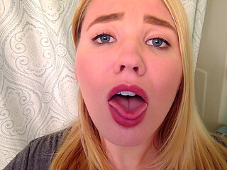 Please Cum All Over My Pretty Face