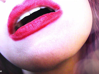 Poison Ivy's Loving Licks & Kisses