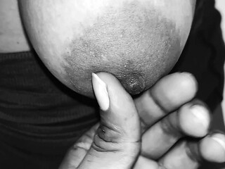 Dasi Bhabi Doing self sex video