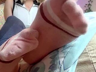 SnowPrincess aka snowpriness OnlyFans - Better stay on your