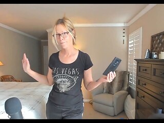 Towheaded, camgirl, hot-mom