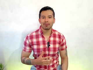 Campesino hetero vergon acepta cogerse a pelo a un citadino por dinero en el monte! Relato sexual