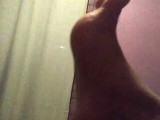Stunning feet want a lick from your tongue