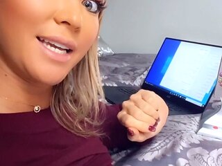 amateur his tall blonde fetish masturbating on live webcam