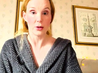 Busty Sexy Milf Solo Masturbation