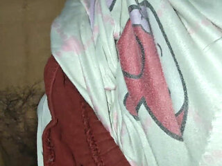 Desi Chut Ka Pani Nikal Gya