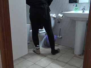 Muslim Woman Caught I Take Out My Big Black Cock for My Turkish Colleague.