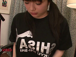 Hina Maeda Squirts Hard from Huge Dildo Play