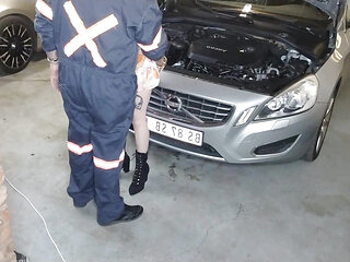I M Mechanic That Service Cars and Women