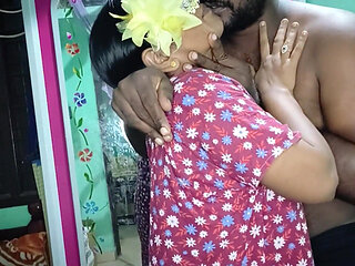 Stepmommy Lavanya Romance with Tamil Voice