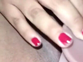 Greedy Pussy Wants to Be Penetrated to Orgasms.