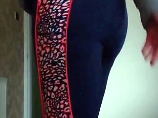 Heidi Foxx aka heidivandertrump OnlyFans - Nasty Farting in