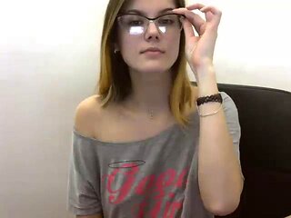 December tease: Amateur, Solo  Cam Porn