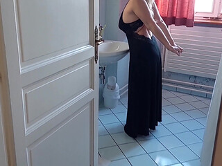 Mature Blonde Amateur Wife Enjoys Sex