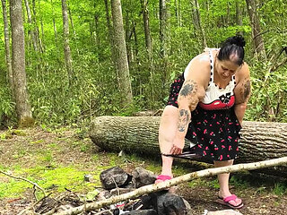 Over the Fire Pit This Horny Bitch Squirts a Pond