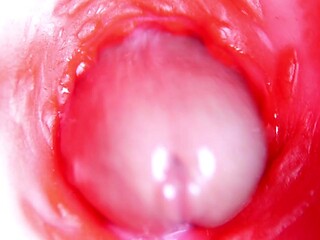 Amateur slut gets her pussy fucked and filled with cum in 4K