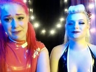 Redhead MILF gives an amateur bj before fucking