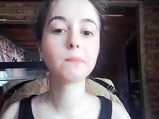 Do you like videos like this eating? Like to know and when I eat fruit he recorded them