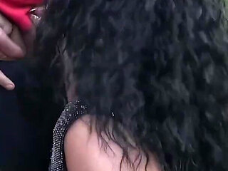 MILF Wife Slut Sara Kane Returns for Another Amateur Dogging Session