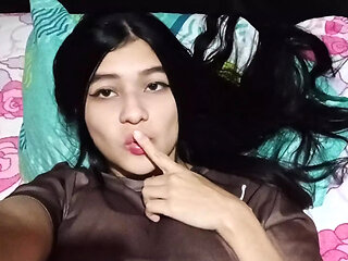 I ENTER MY STEPSISTER'S ROOM WHILE SHE WAS DOING HER HOMEWORK, AND INSTEAD OF DOING HER HOMEWORK SHE BEGINS TO SEDUCE ME
