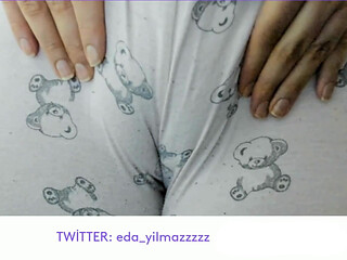 Cameltoe- Swollen Pussy- Masturbate with Pajamas