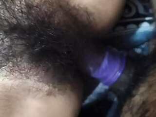 Desi girl ko pehla baar choda uski ghar pe jake maza aa gaya