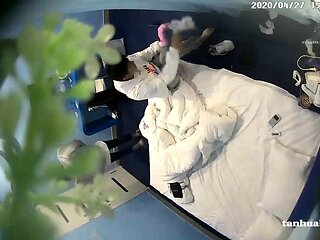 Sexy blonde amateur hidden cam HD videos
