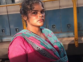 Desi Local Village Teen Girl Outdoor Xxx Video, Indian beautiful village girl outdoor sex video