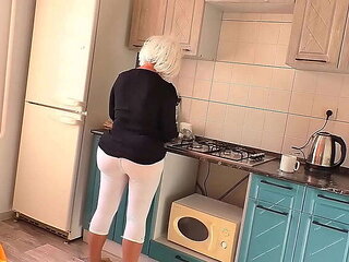 Hot MILF spreads her big ass for stepson's huge dick - rough anal sex