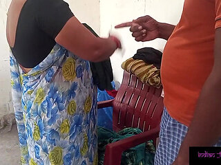 Maid caught red handedly while stealing the chain