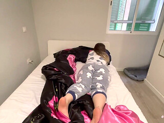 Morning farts in pajamas
