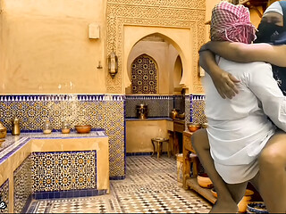 Saudi Arabia Husband and Iranian wife fuckes in Kitchen