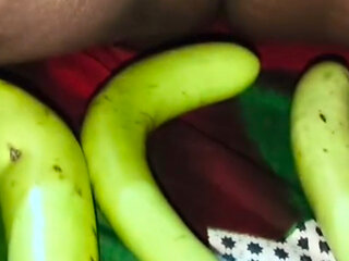 #Farhana bhabhi #Masterbeting