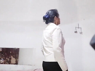 Ep1 Desi Stepmom Found the Cam of Stepson and She Strips