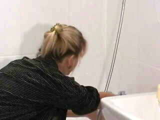 Bubble Bath Camshow