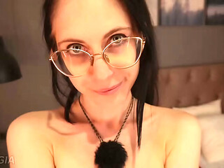 A mischievous little surprise from her evening stream
