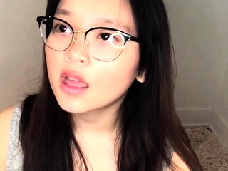 Small titted teen sucks upside down