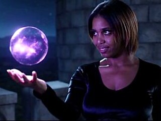 Princess Khalessi69 Falls into the Trap of the Witch Molly Piantiny and Succumbs to Intense, Delicious Lesbian Tribbing and Scissoring CAPITULO 1