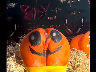 Teen gets Double CreamPie in Pumpkin Patch!