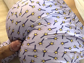 Step sis gets her pussy rubbed by step bro's dick then he fucks her hard