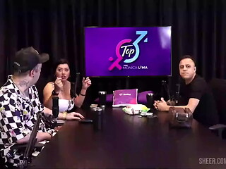Eu como sua esposa mais do que vc. Entrevistado diz que como mais a esposa do corno do que ele